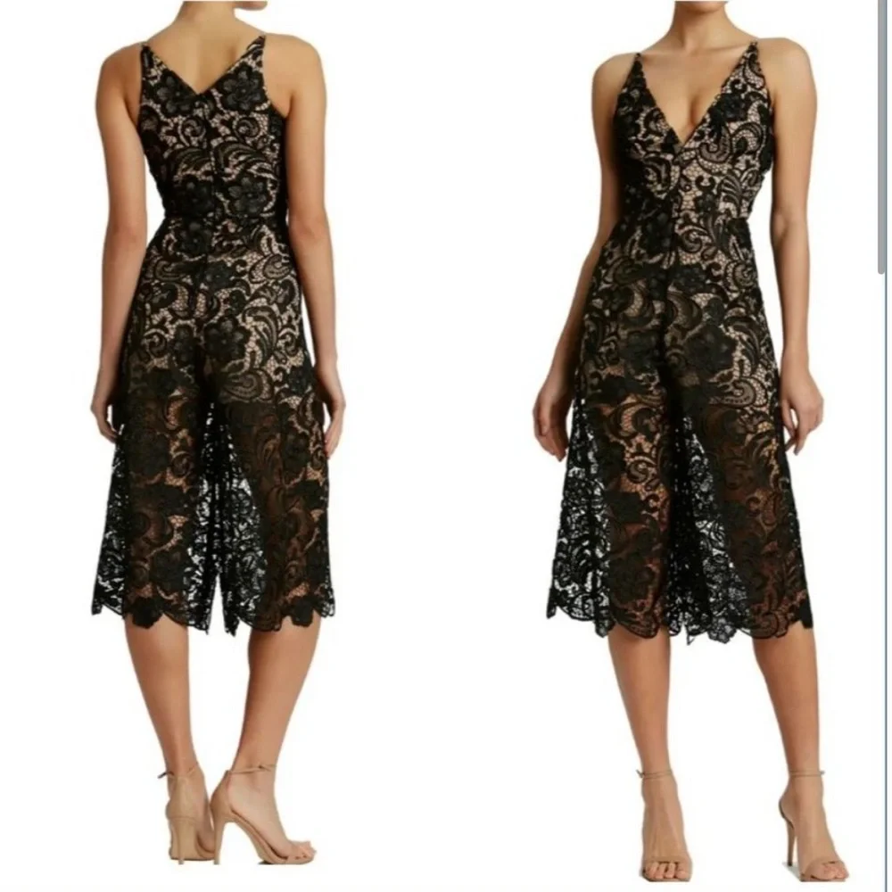 DRESS THE POPULATION | ‘Marion’ Lace Romper - Picture 2 of 8